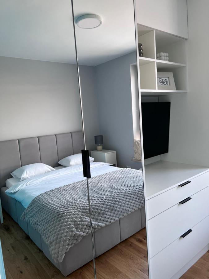 Apartament Jeleniowska Podziemny Parking Taras Leilighet Kielce Eksteriør bilde